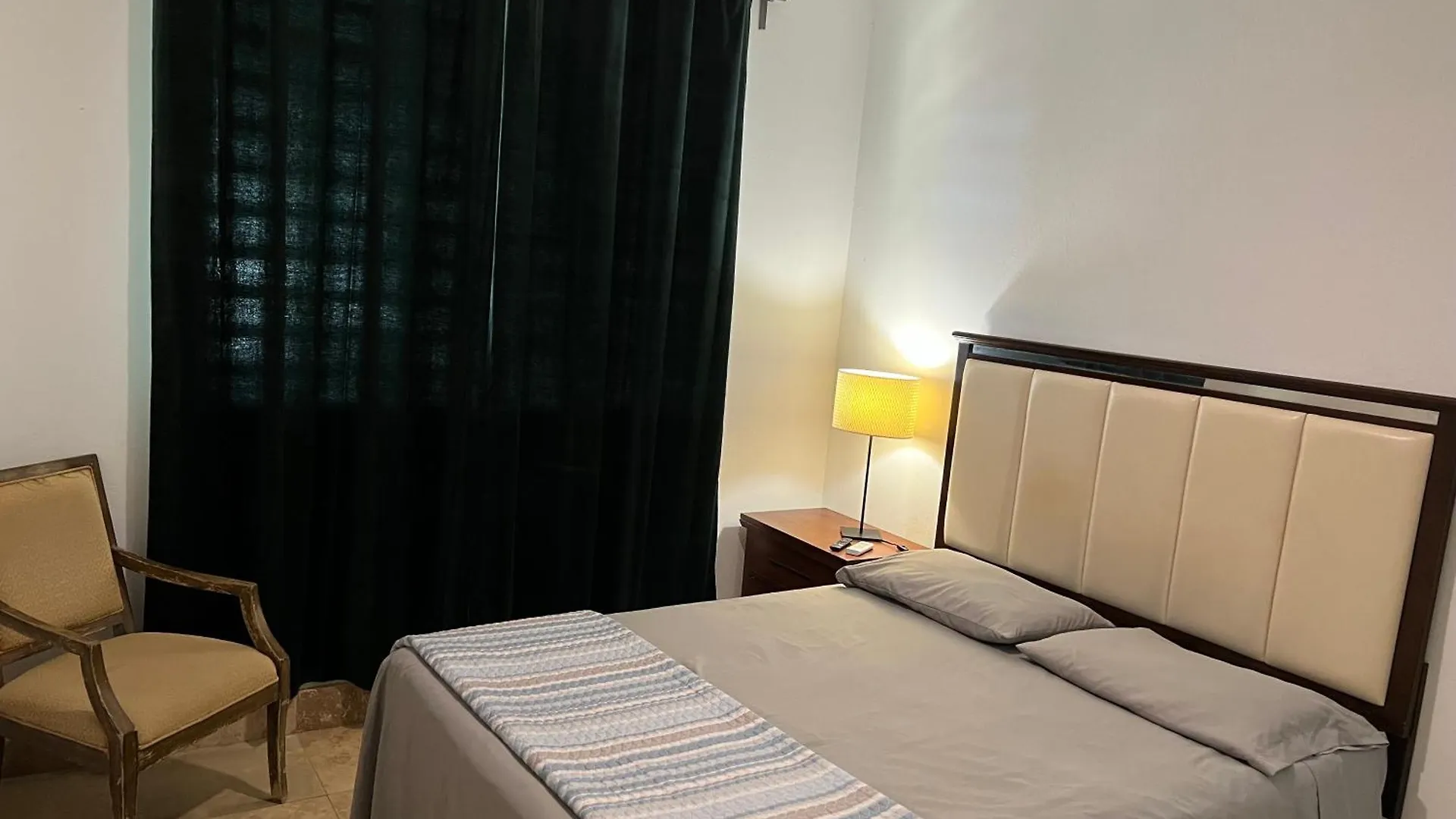 **** Hotel Vacation Rental Arecibo Pr Puerto Rico