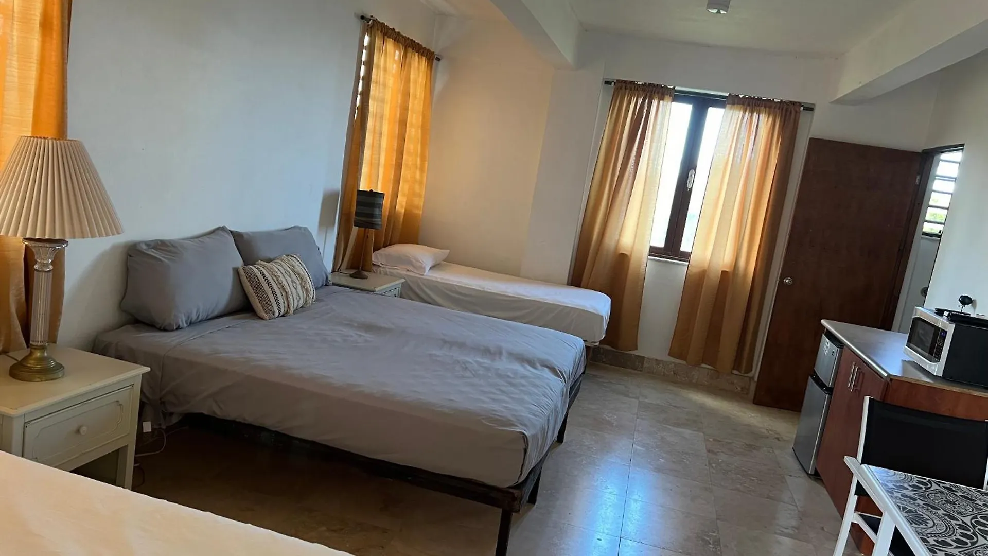 Hotel Vacation Rental Arecibo Pr