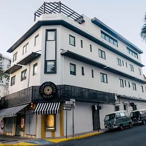 The Looking Glass Hotel San Juan